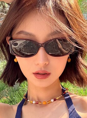 韩版方形大框圆脸墨镜女辣妹街拍凹造型Y2K夏季海边遮阳太阳眼镜