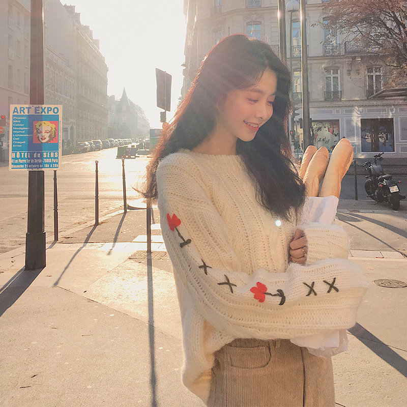 Fanzhiqiao Embroidery Twist sweater Autumn and winter Lazy wind white Easy Socket Net Red Sweaterin the Women's clothing/Boutique , Sweaters  category - from Buy2taobao.com to provide professional Taobao agent buy service
