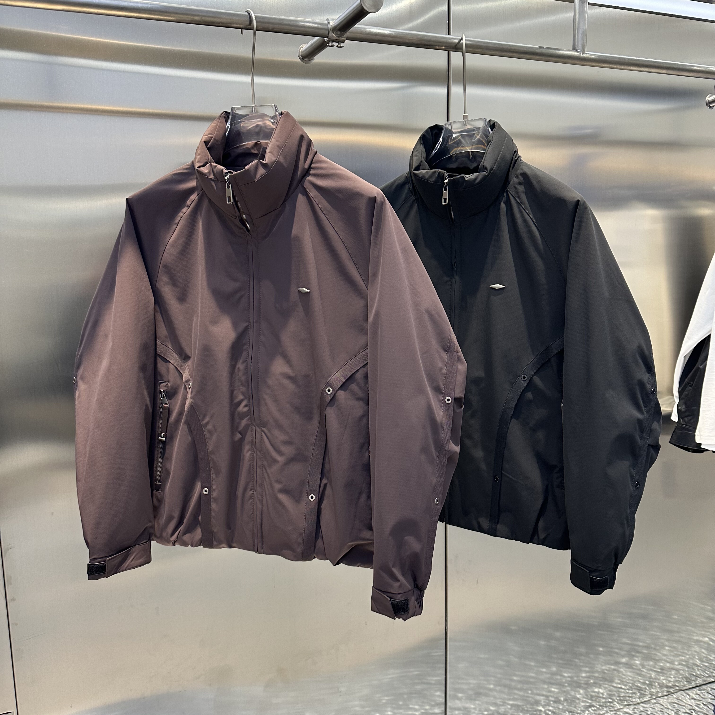 2025冬季男90绒羽绒服纯色机能立领时尚三防户外工装情侣文艺夹克