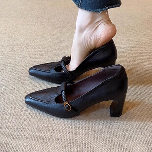 通勤牛皮尖头丁字扣带粗跟复古百搭浅口单鞋 nnmiss 7cm小个子法式