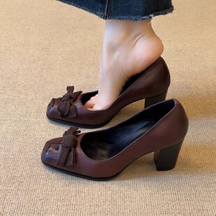气质方头绑带蝴蝶结复古浅口粗跟通勤高跟单鞋 nnmiss 7cm法式