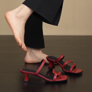 百搭露趾外穿细跟凉拖鞋 nnmiss·34 方头细带凉鞋 5cm简约法式