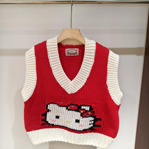 卡通风Hello Kitty红色V领针织背心女套头毛衣马甲