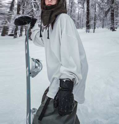 白色防水卫衣滑雪内搭