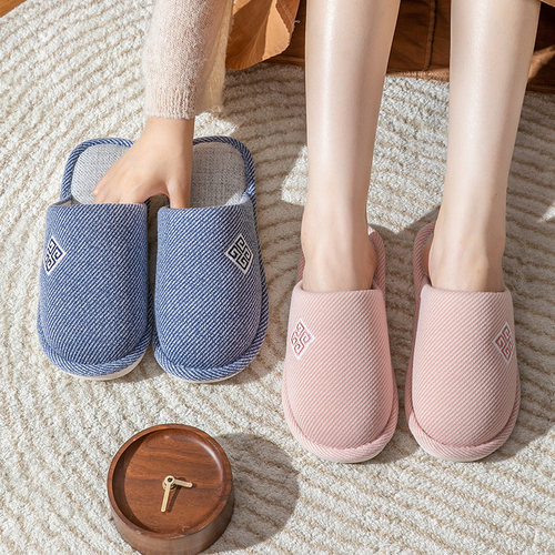 防滑软底四季保暖静音棉拖鞋