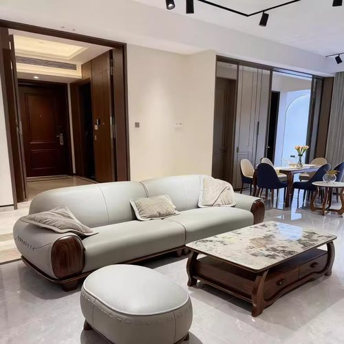 现代简约黑胡桃木实木沙发三人位客厅家具新中式皮质直排实木沙发