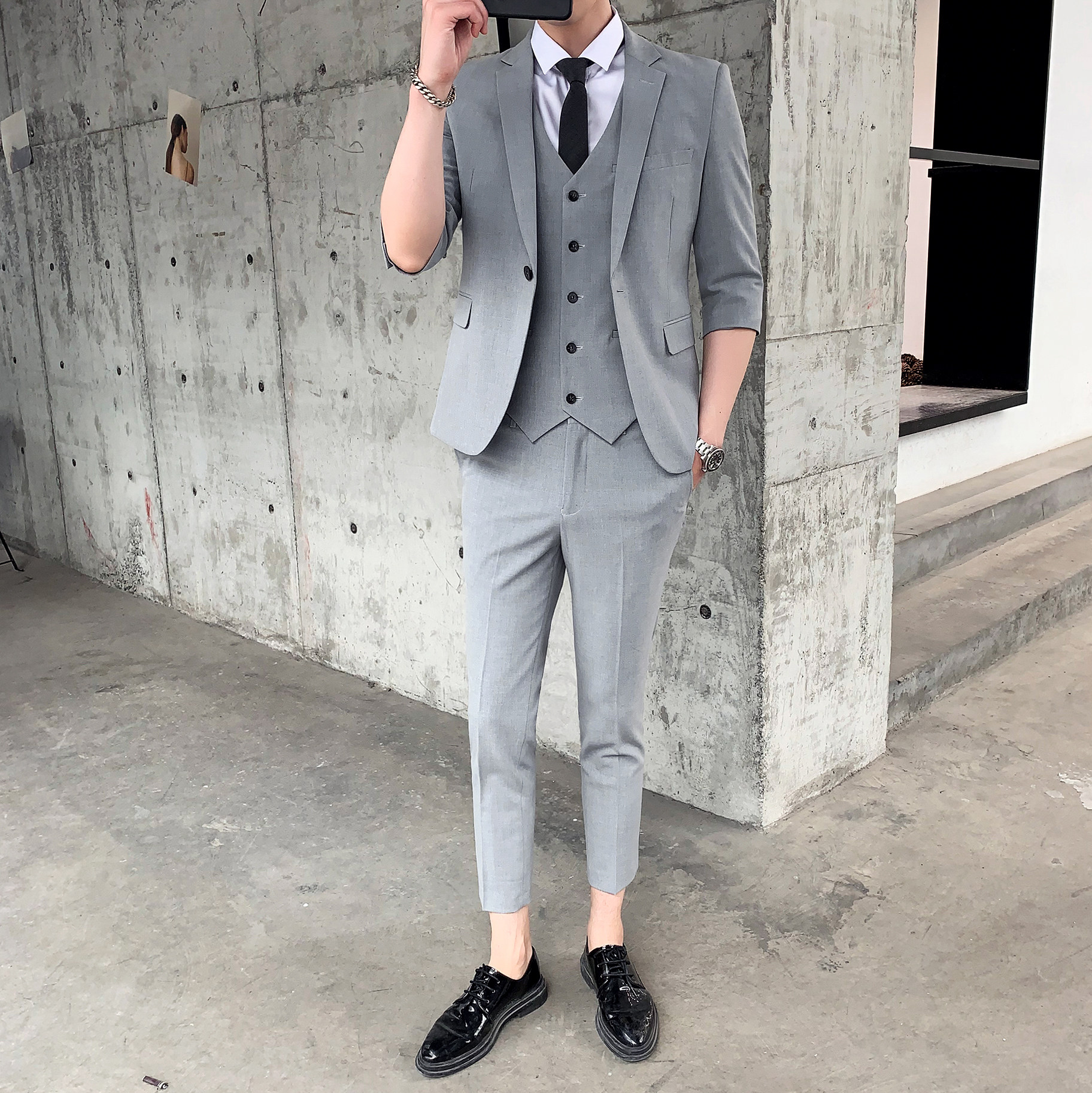 夏季西装男套装中袖西服三件套七分袖薄款新郎结婚商务图片