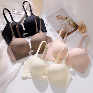 无痕提拉女士内衣小胸聚拢显大收副乳防下垂无钢圈加厚文胸罩套装