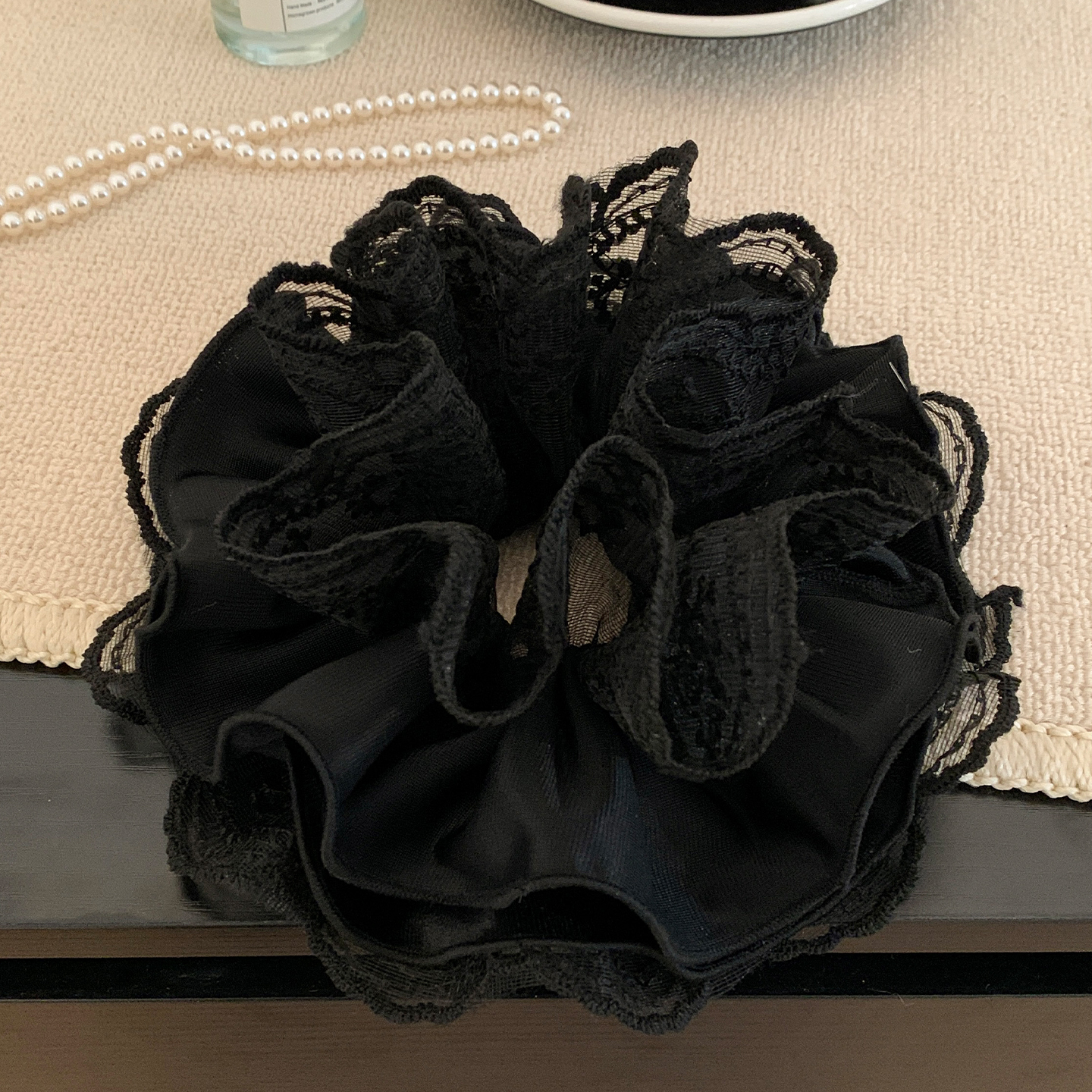 高级感黑色丝绒蕾丝四层大肠发圈