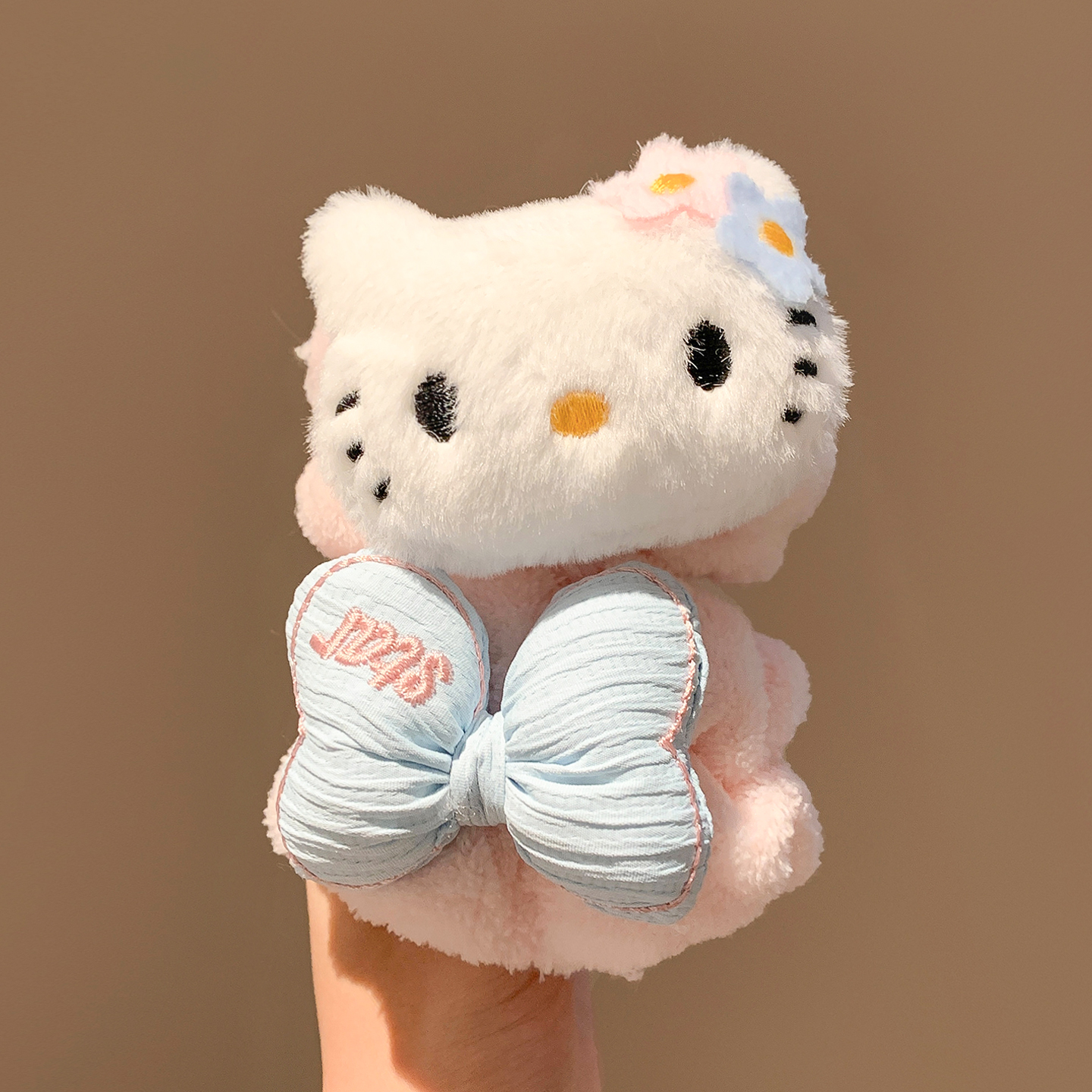 可爱粉色kitty毛绒洗脸手腕带女