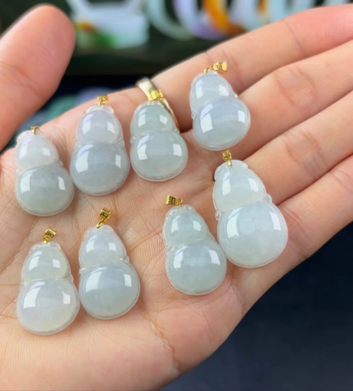 豪8印象工厂直播间 天然缅甸翡翠A货葫芦 私拍无效