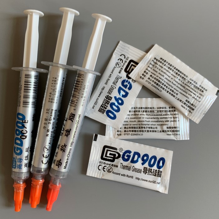 导热硅脂针管装4.8W散热硅胶膏