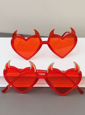 欧美个性恶魔角爱心眼镜女生日派对万圣节舞会装饰搞怪凹造型墨镜