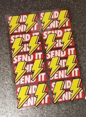 SOKO贴贴 黄色闪电反光车贴贴纸 前后挡三角窗行李机箱手机壳贴纸