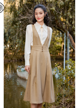 固执秋季新款学院风无袖背心收腰显瘦格子连衣裙52233LQ08315