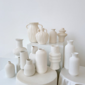 现代简约白色素烧波陶瓷花瓶水培家居客厅装 饰花器桌面摆件ins风