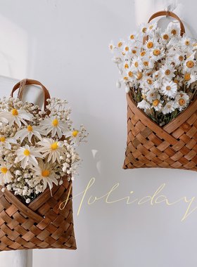 天然真花干花花束鲁丹鸟小雏菊满天星壁挂花蓝墙挂装饰野餐拍摄