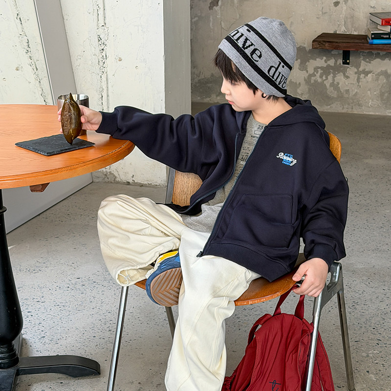 男童卫衣外套2026秋季新款儿童韩版连帽拉链开衫男孩秋装洋气上衣