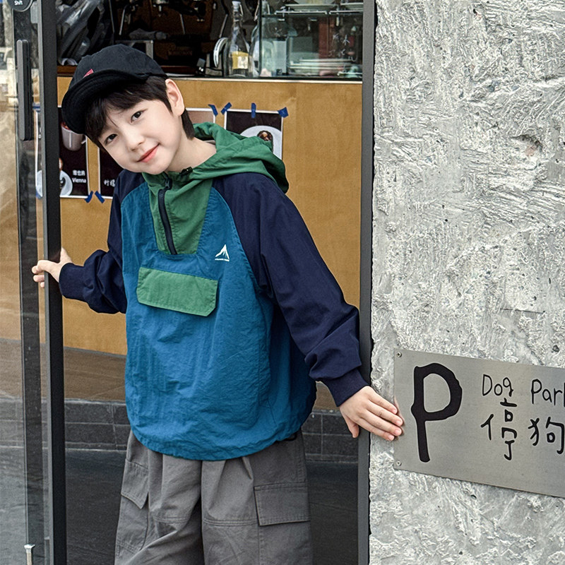 男童外套2026春季新款儿童山系印花半拉链连帽冲锋衣春装上衣洋气