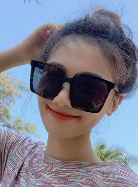 素颜大框墨镜夏日防晒遮阳全黑色户外眼镜防强光太阳镜网红沙滩镜