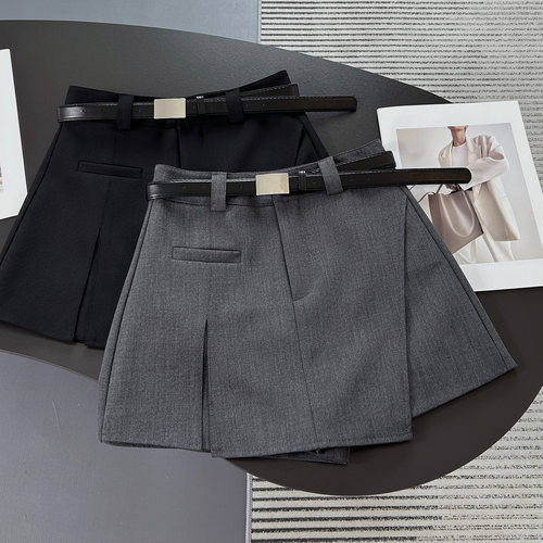 设计感不规则灰色西装短裤女