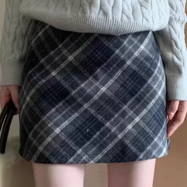高腰格子毛呢半身裙女秋冬季大码胖mm格纹复古外穿百搭A字包臀裙
