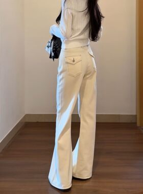 2026秋季新款米白色微喇牛仔裤女高腰显瘦垂感不贴腿直筒喇叭裤子