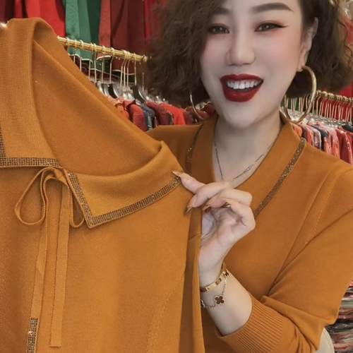 时尚妈妈装洋气烫钻翻领系带针织衫女士春秋显瘦套头宽松打底上衣