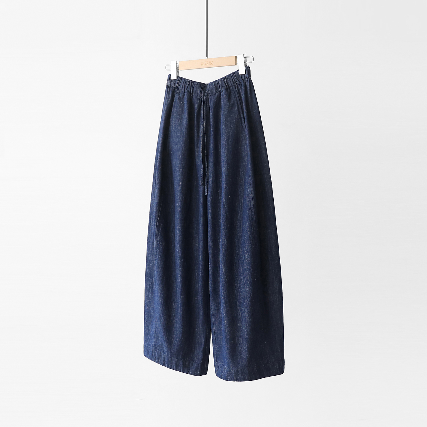 复古丹宁 拿捏松弛感！棉麻松紧腰宽松阔腿气球牛仔裤奶奶裤女夏