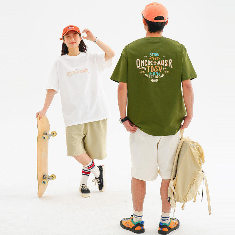 潮牌夏季少年感军绿色t恤男背后趣味印花半截袖纯棉夏天透气短袖