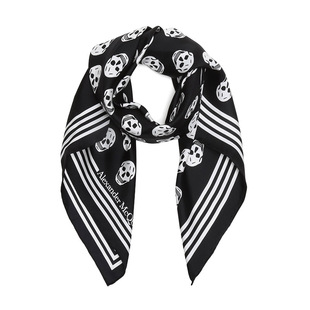 Alexander McQueen 麦昆女士真丝围脖骷髅头印花丝巾 590929