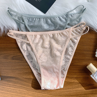新款欧美辣妹性感内裤女情趣蕾丝双细带中腰三角裤透气亲肤半包臀