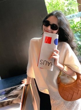 YUN宽松韩版气质温柔秋日柔软新款针织衫短款套头