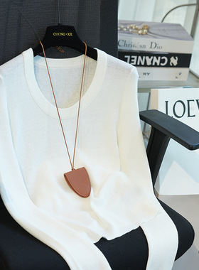 港米服饰/弹力U领修身显瘦长袖针织衫女打底衫上衣2025秋季新款