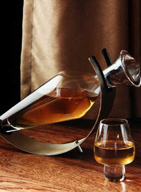 水晶玻璃杯酒具酒樽醒酒器威士忌杯样板间酒具摆件装饰品设计套装