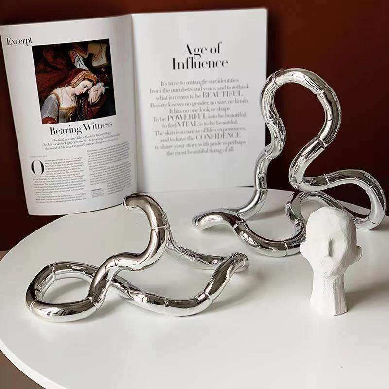 创意几何蛇形摆件树脂材质客厅装饰简约现代手工艺术品