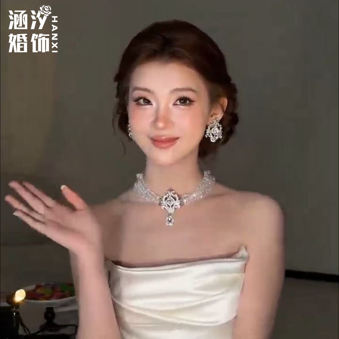 法式水晶新娘宴会项链耳夹两件套