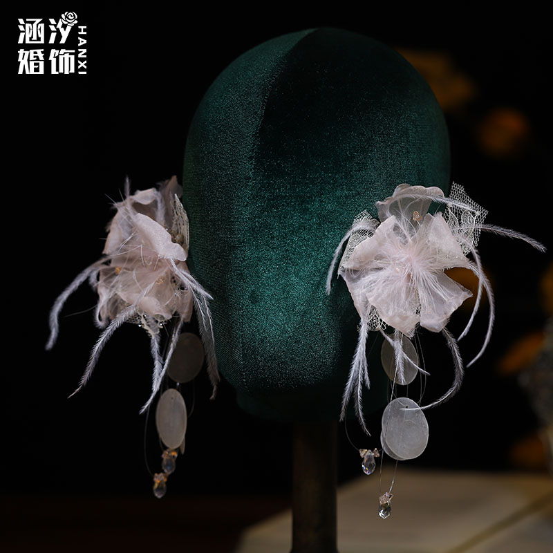 涵汐森系甜美夸张粉色羽毛娟纱贝克片流苏耳环新娘结婚写真配饰品