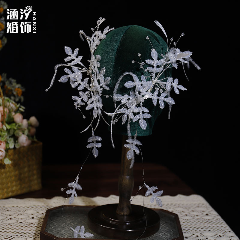 新款超仙白色羽毛碎钻流苏边夹