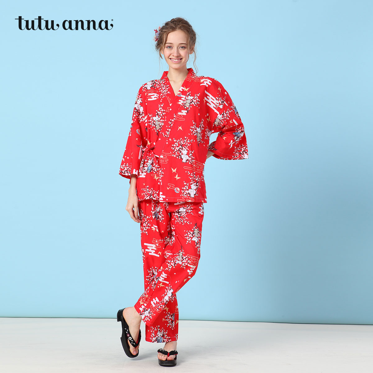 tutuanna2018´ºÏÄÐÂÆ·ºÍ·çÉõƽ СºüÀêÓ¡»¨ ºÍ·þ˯Ò³¤Ðä¿ãÉÏÏÂÌ×