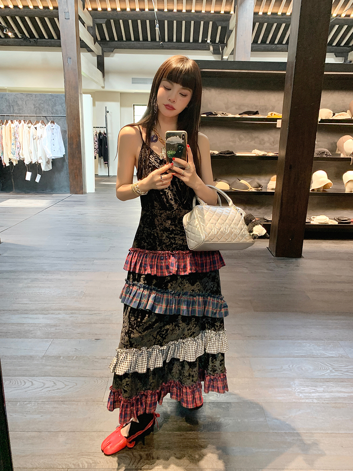le rouge周美美私服大公开复古黑色小礼裙丝绒吊带连衣裙女蛋糕裙