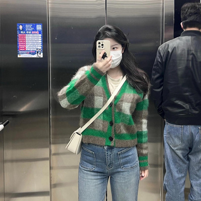 今年流行漂亮设计感上衣初秋针织开衫外套女新款2025冷淡系独特别