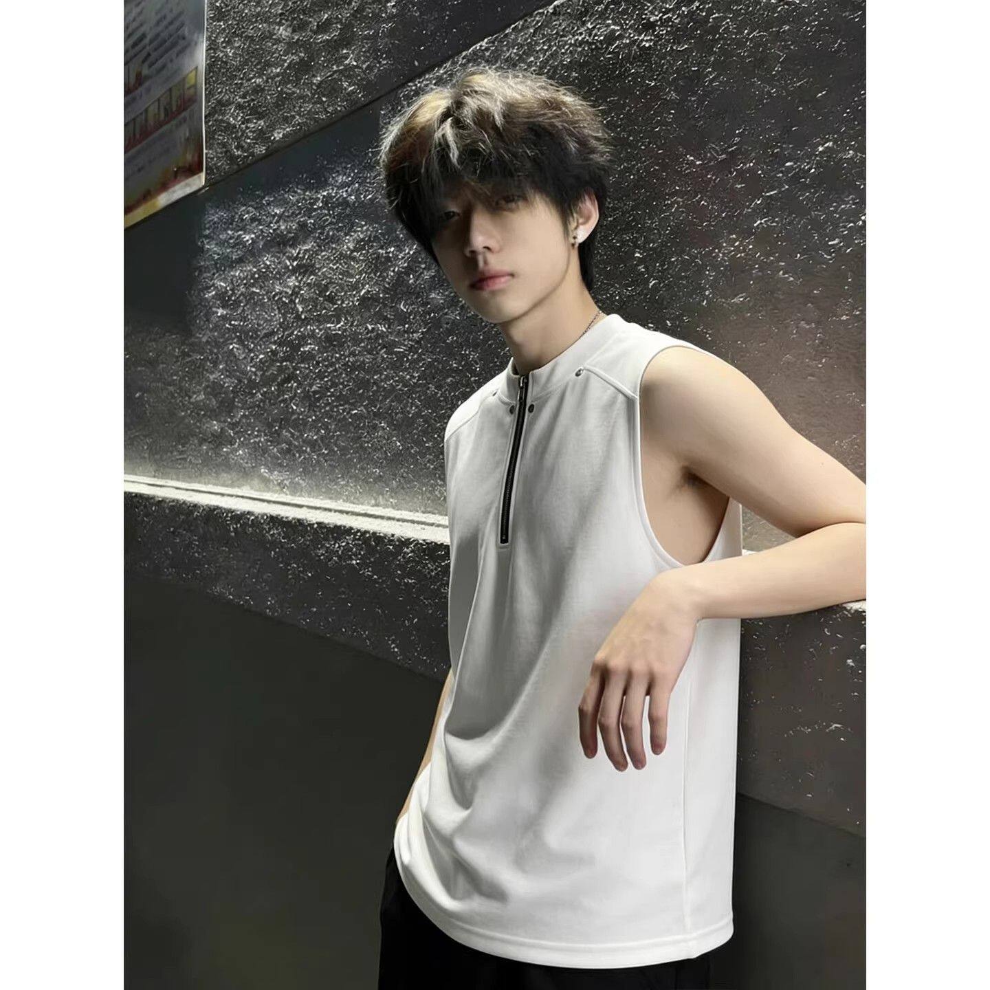 美式高街立领拉链背心男夏季透气无袖内搭打底铆钉设计运动背心