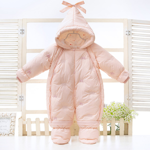 冬季新生婴儿外出服连体羽绒服保暖男女宝宝外出服羽绒服加厚抱服
