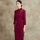 装 复古国风妈妈旗袍 酒红色刺绣毛呢立领长袖