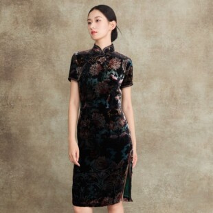 中国风妈妈烂花绒旗袍 万紫千红复古 半袖立领富丽款
