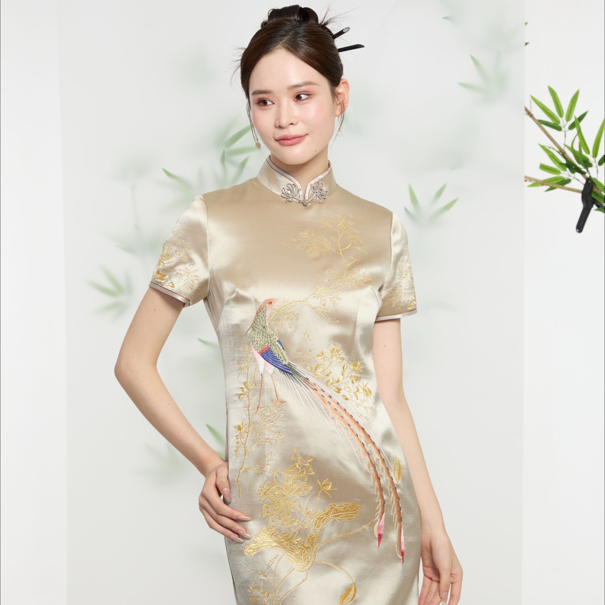 金凤献瑞-重工刺绣手工盘扣妈妈装新娘装GA2AI021016