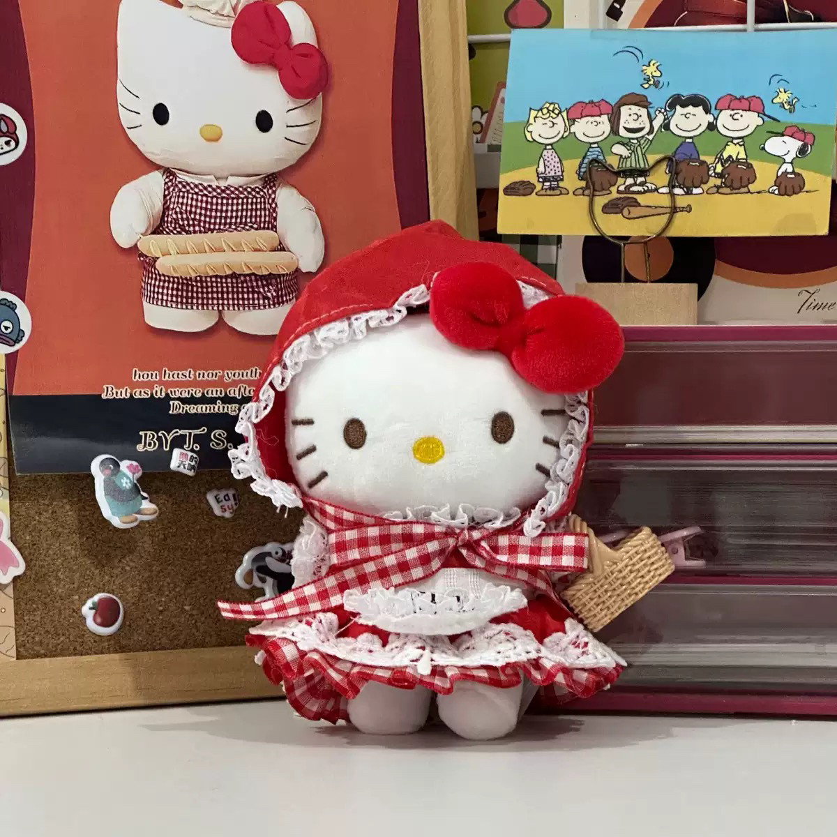 omg！.超可爱的小红帽kitty酱～公主裙套装好甜！是个甜妹kitty