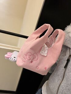 是个甜甜kitty真的好米！浅浅期待一下~温柔女孩该有的少女心包包