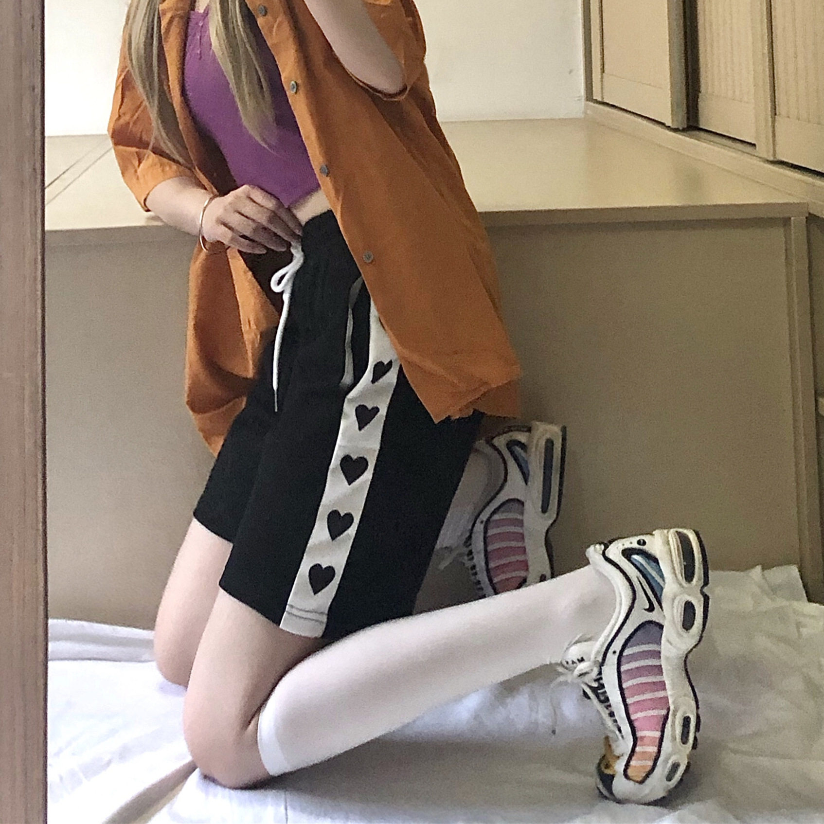 黑白色天鹅绒jk制服中筒袜薄款Lolia小腿袜日系学生女袜氨纶